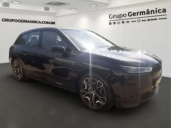 BMW Ix - Imagem 2