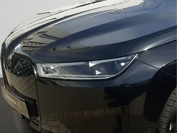 BMW Ix - Imagem 6