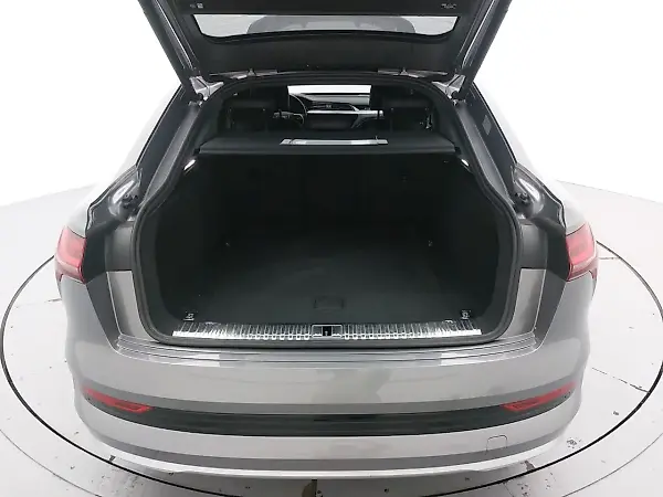 Audi E-tron Sportback - Imagem 9