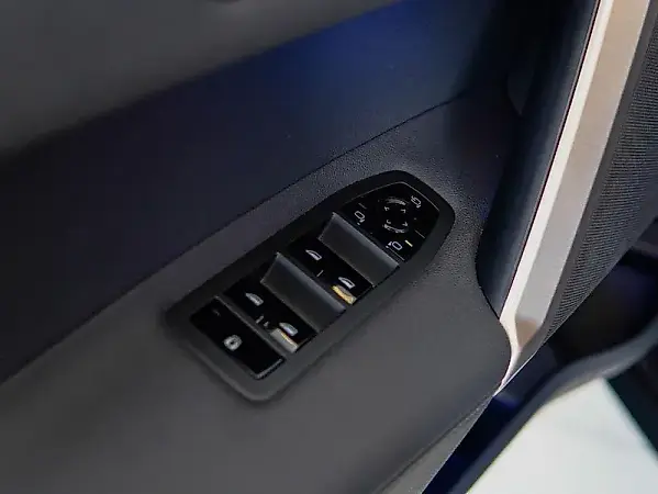 BMW Ix - Imagem 16