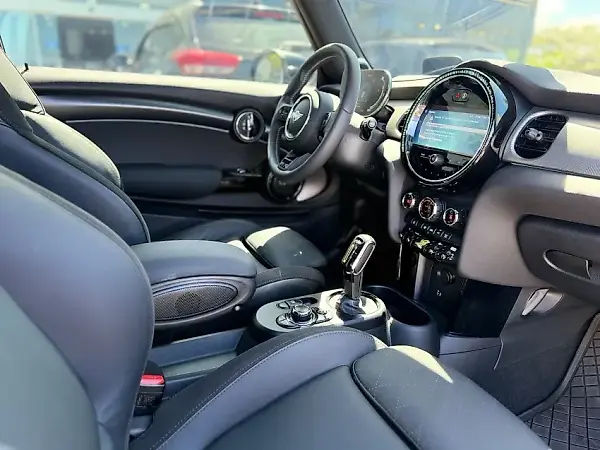 Mini Cooper SE - Imagem 7