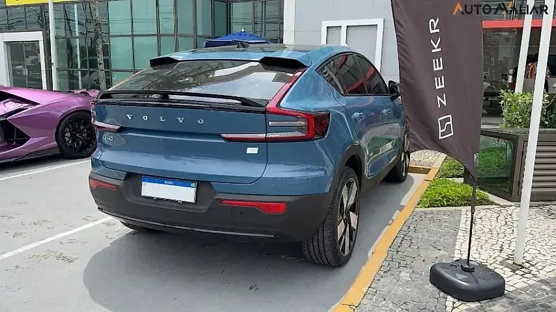 Volvo C40 Recharge - Imagem 9