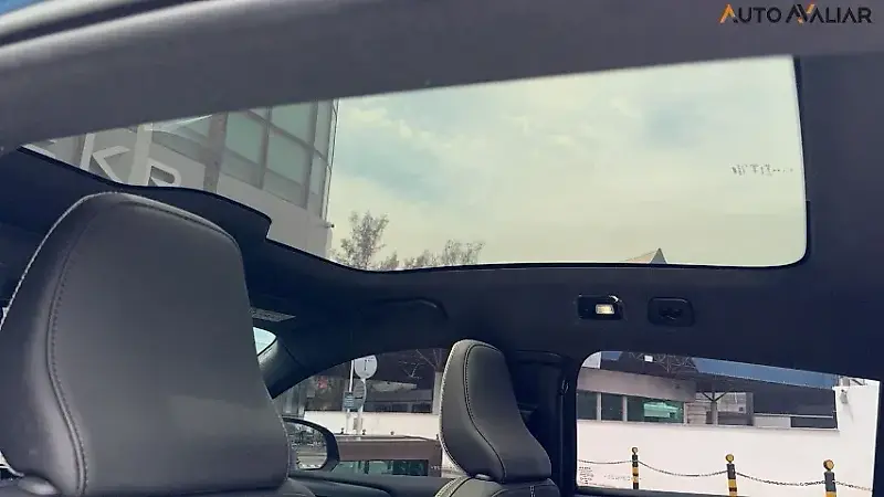 Volvo C40 Recharge - Imagem 4