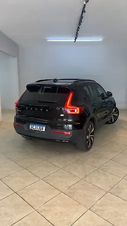 Volvo XC40 Recharge - Imagem 5