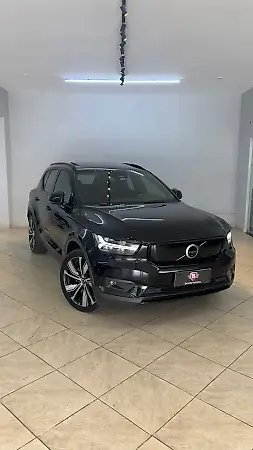 Volvo XC40 Recharge - Imagem 1