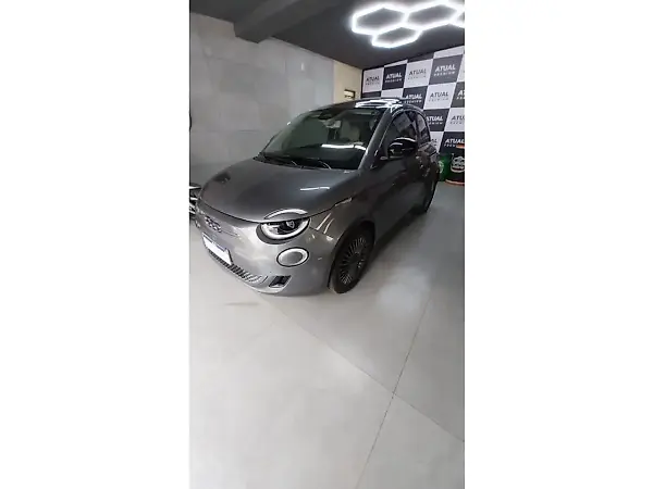 Fiat 500e - Imagem 6