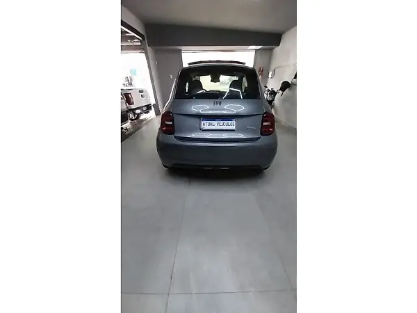 Fiat 500e - Imagem 12