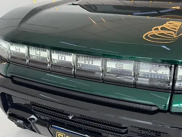 GMC Hummer EV SUV - Imagem 3
