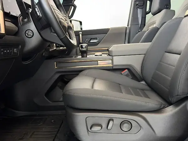 GMC Hummer EV SUV - Imagem 13