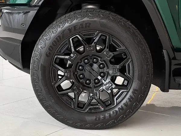 GMC Hummer EV SUV - Imagem 4