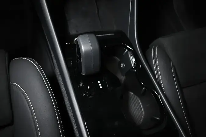 Volvo XC40 Recharge - Imagem 8