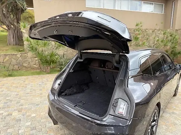 BMW Ix - Imagem 19