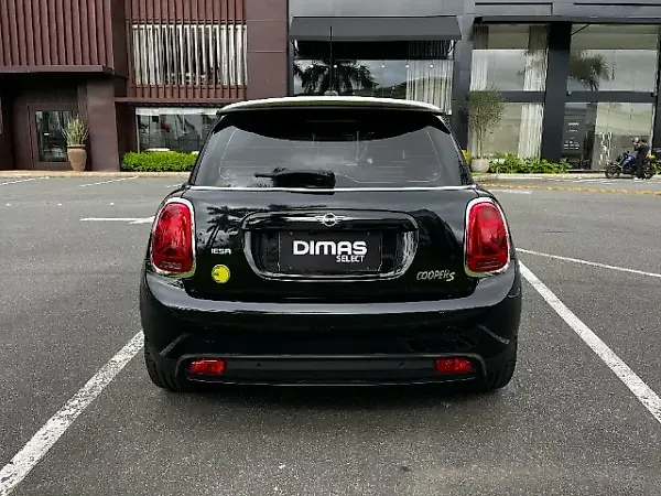 Mini Cooper SE - Imagem 6