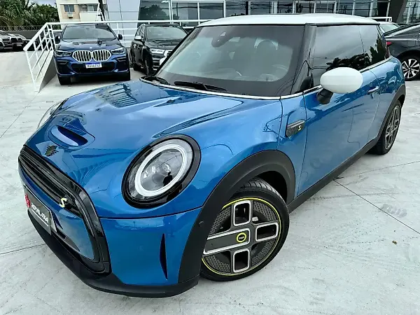 Mini Cooper SE - Imagem 1