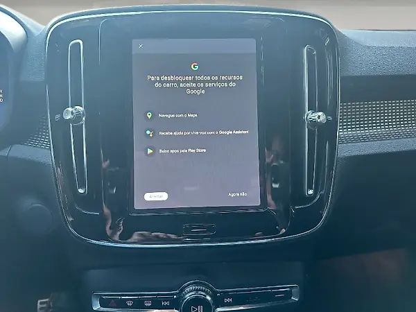 Volvo XC40 Recharge - Imagem 6