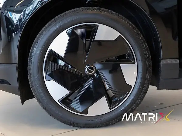 Volvo EX30 - Imagem 3