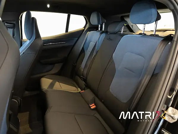 Volvo EX30 - Imagem 18