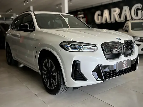 BMW IX3 - Imagem 3