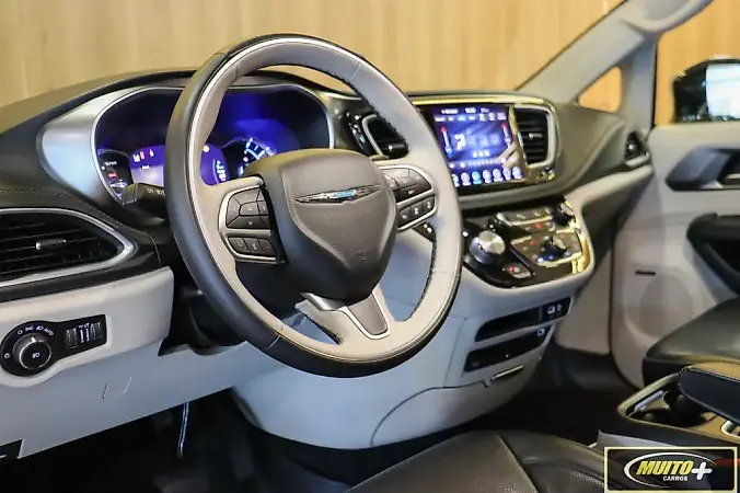 Chrysler Pacifica Plug-in Hybrid - Imagem 5