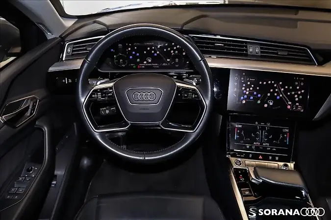 Audi E-tron Sportback - Imagem 14