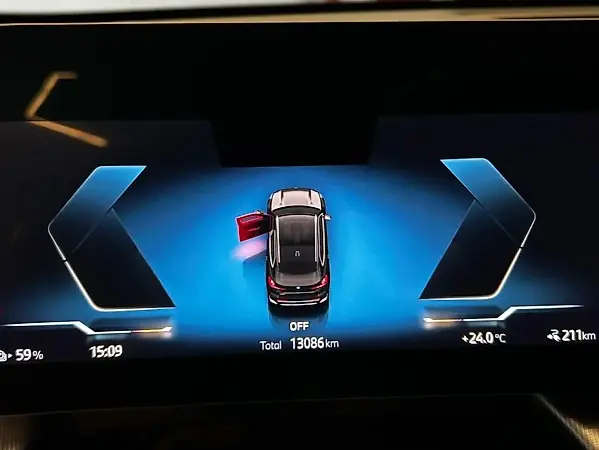 BMW IX1 - Imagem 5