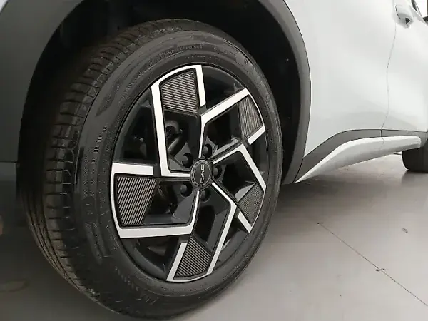 BYD Yuan Plus - Imagem 14