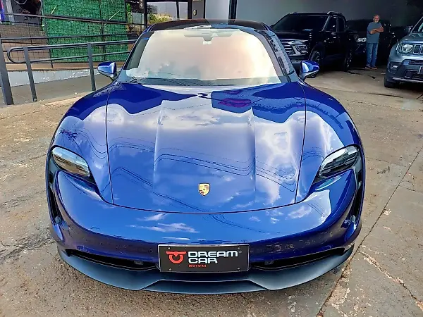 Porsche Taycan - Imagem 2