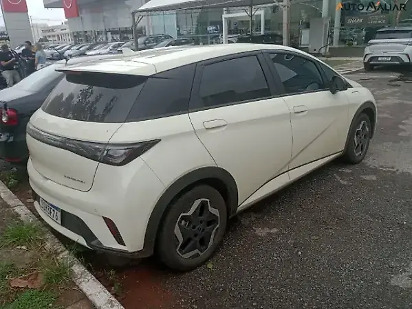 BYD Dolphin - Imagem 18