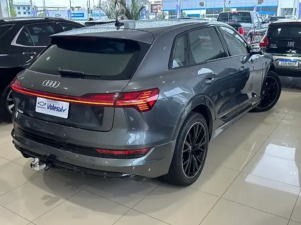 Audi E-tron - Imagem 3