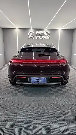 Porsche Taycan - Imagem 14
