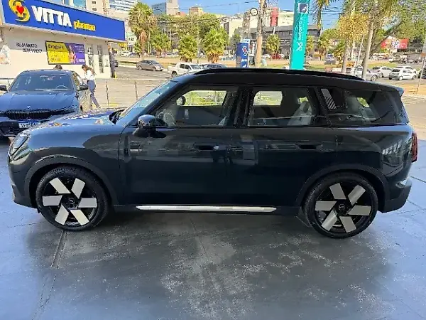 Mini Countryman SE All4 - Imagem 4