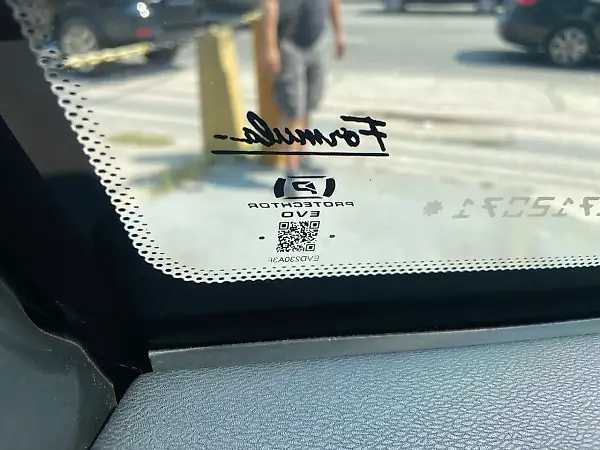 Volvo XC40 Recharge - Imagem 12