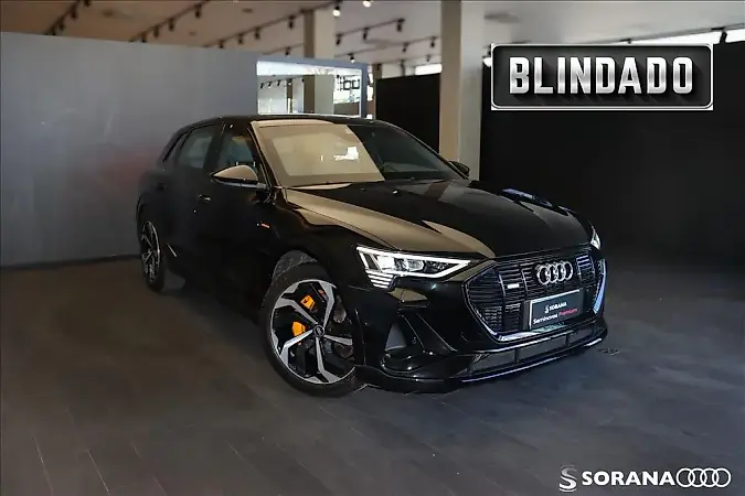 Audi E-tron - Imagem 1