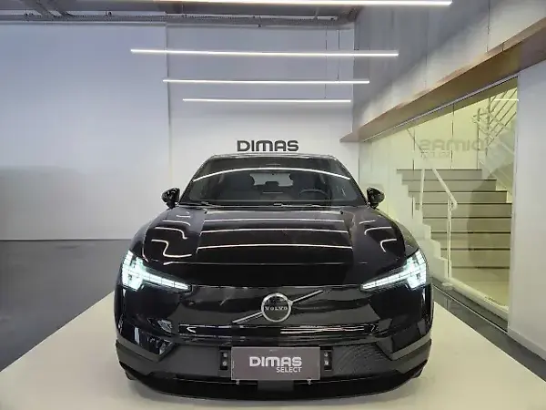 Volvo EX30 - Imagem 2