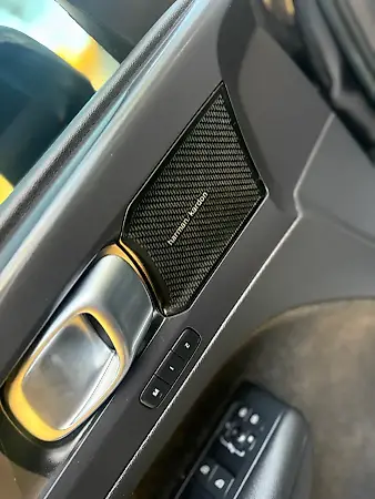 Volvo XC40 Recharge - Imagem 11
