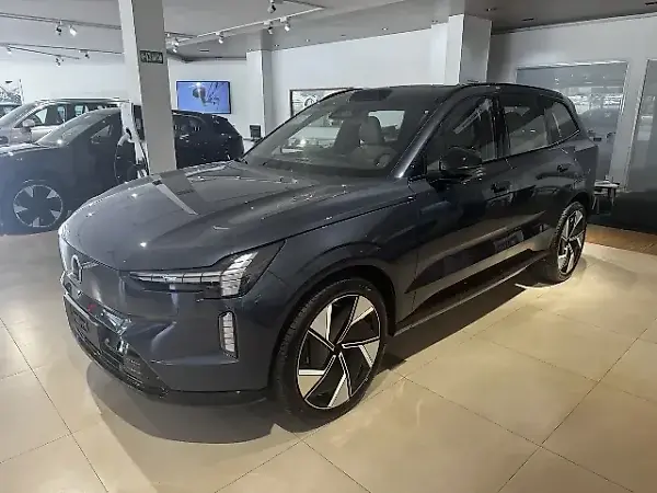 Volvo Ex90 - Imagem 1