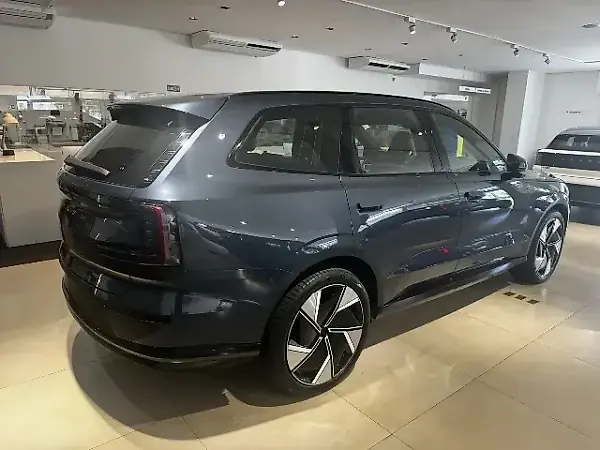 Volvo Ex90 - Imagem 6