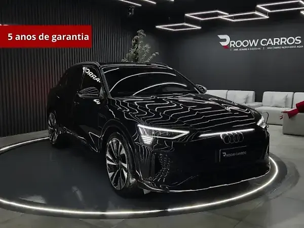 Audi Q8 E-tron - Imagem 1
