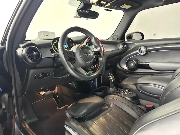 Mini Cooper SE - Imagem 9