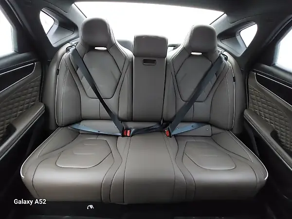 BYD Han - Imagem 18
