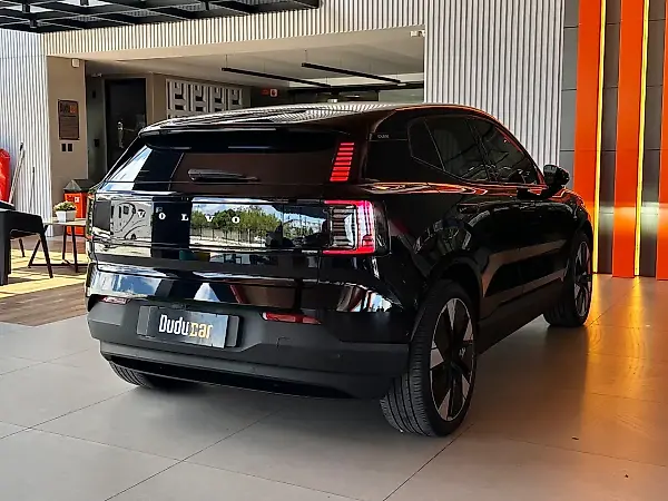 Volvo EX30 - Imagem 2
