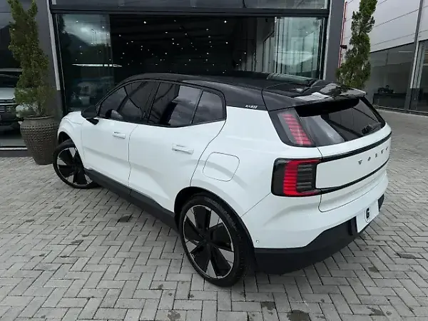 Volvo EX30 - Imagem 5