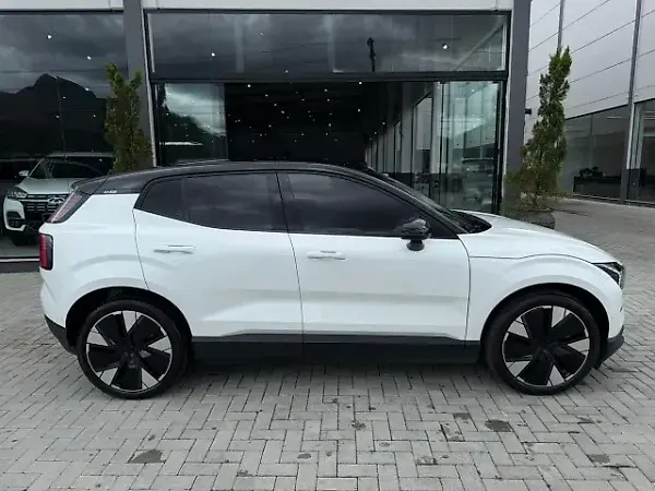Volvo EX30 - Imagem 6