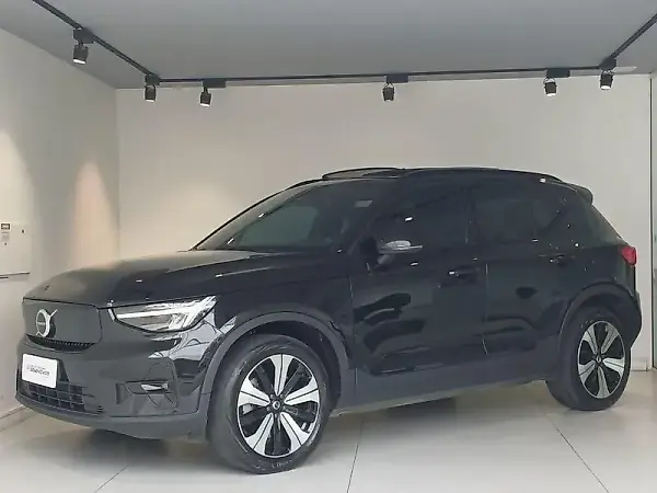Volvo XC40 Recharge - Imagem 4