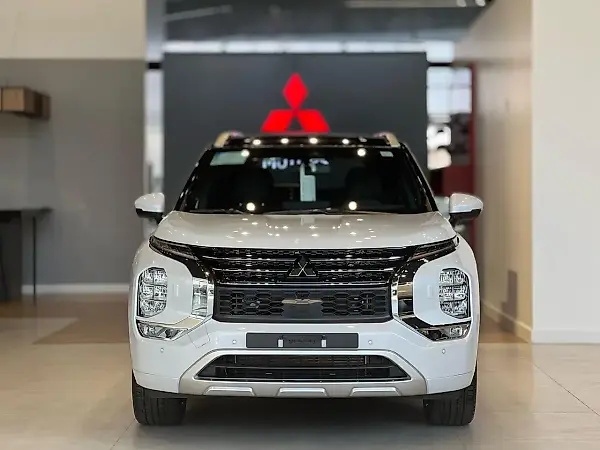 Mitsubishi Outlander Plug-in Hybrid - Imagem 2