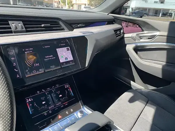 Audi Q8 E-tron - Imagem 7
