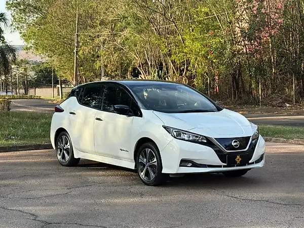 Nissan Leaf - Imagem 1