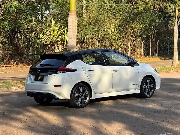 Nissan Leaf - Imagem 7