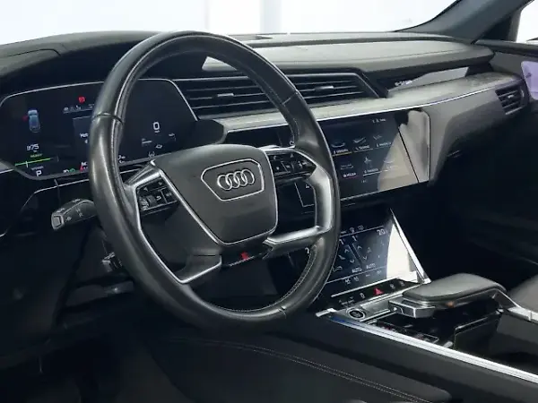 Audi E-tron - Imagem 10