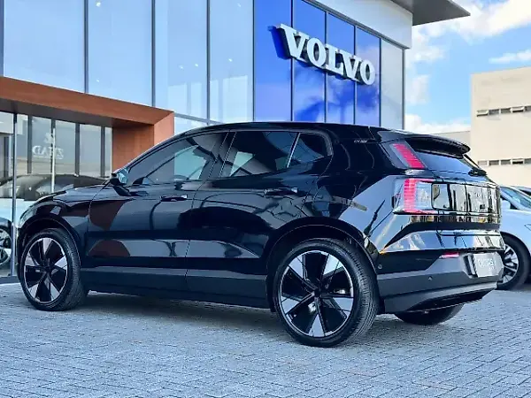 Volvo EX30 - Imagem 4